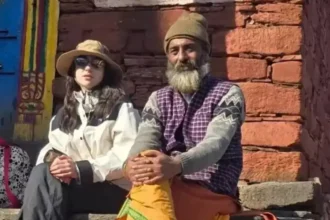 Sara Ali Khan Rudranath Darshan 19 Km Trekking Himalaya