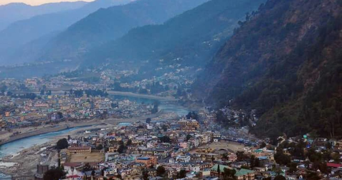 “Chamoli Uttarakhand landscape with Himalayan mountains and natural beauty”